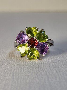 VTG NIB Peridot Amethyst & Garnet Heart Floral Cluster Ring Sz 9